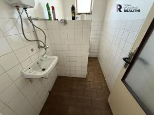 Prodej výrobních prostor, Dolní Rychnov, Bergmannova, 558 m2