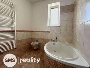 Pronájem bytu 2+kk, Opava, Pekařská, 74 m2