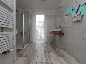 Prodej bytu 3+kk, Karlovy Vary, Šumavská, 108 m2
