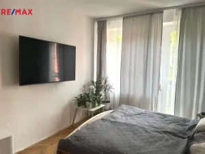 Prodej bytu 2+1, Karlovy Vary, I. P. Pavlova, 54 m2