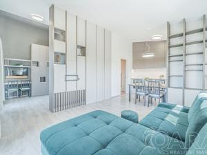 Prodej bytu 3+kk, Slaný, U Benaru, 90 m2