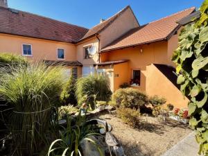 Prodej rodinného domu, Černuc - Miletice, 230 m2