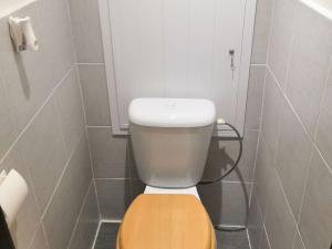 Pronájem bytu 1+1, Habartov, 1. máje, 34 m2
