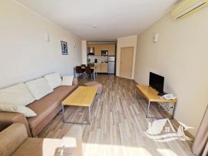 Prodej bytu 2+kk, Obzor, Bulharsko, 61 m2