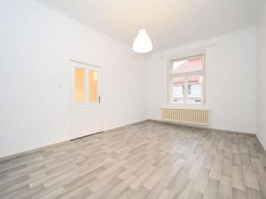 Pronájem bytu 3+1, Praha - Dejvice, Dejvická, 103 m2