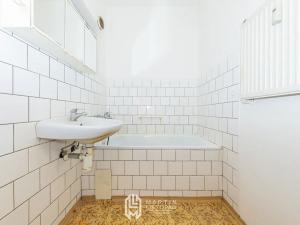 Prodej bytu 2+1, Olomouc, Družební, 46 m2