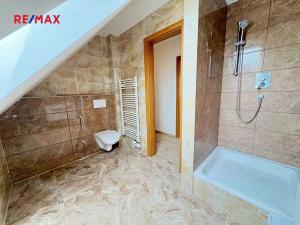 Pronájem rodinného domu, Úvaly, Jeronýmova, 158 m2