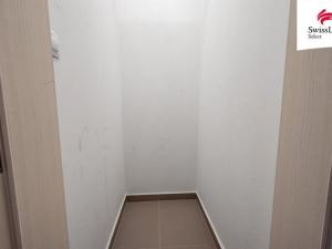 Pronájem bytu 1+kk, Praha - Modřany, Provázkova, 38 m2