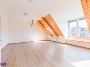 Pronájem bytu 3+kk, Olomouc, Dukelská, 68 m2