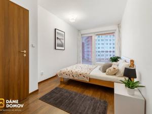 Pronájem bytu 2+kk, Zlín, Pod Křiby, 56 m2