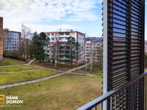 Pronájem bytu 2+kk, Zlín, Pod Křiby, 56 m2