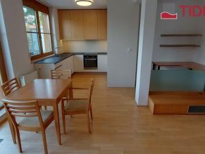 Pronájem bytu 2+kk, Praha, Pod Hybšmankou, 78 m2