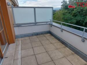 Pronájem bytu 2+kk, Praha, Pod Hybšmankou, 78 m2