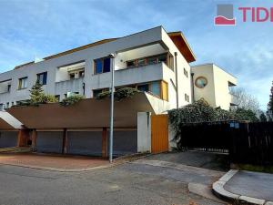 Pronájem bytu 2+kk, Praha, Pod Hybšmankou, 78 m2