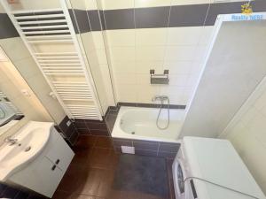 Pronájem bytu 3+1, Praha - Nové Město, Štěpánská, 89 m2
