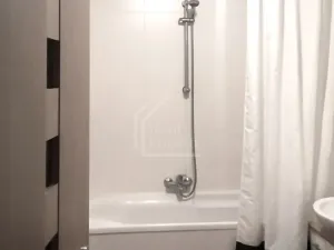 Pronájem bytu 2+kk, Praha - Žižkov, Kališnická, 57 m2