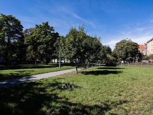 Pronájem bytu 1+kk, Praha - Vysočany, Pod strojírnami, 31 m2