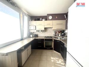Prodej bytu 2+1, Kolín - Kolín III, Lipanská, 64 m2