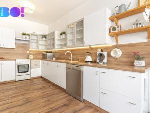 Prodej bytu 3+kk, Kostelec nad Černými lesy, náměstí Smiřických, 85 m2