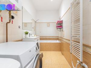 Prodej bytu 3+kk, Kostelec nad Černými lesy, náměstí Smiřických, 85 m2