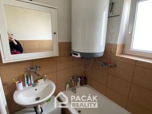 Prodej bytu 3+1, Přáslavice, 69 m2