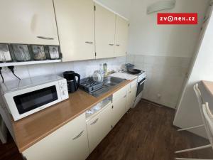 Pronájem bytu 2+1, Zlín - Malenovice, Tyršova, 48 m2