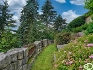 Prodej rodinného domu, Úpice - Radeč, 250 m2