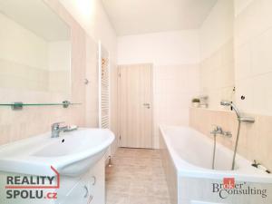 Pronájem bytu 3+kk, Plzeň - Jižní Předměstí, V Šipce, 57 m2