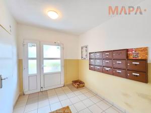 Prodej bytu 2+1, Chomutov, Blatenská, 52 m2