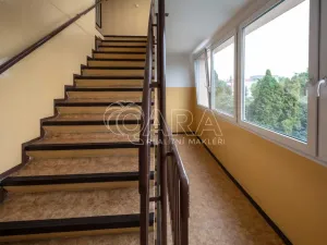 Prodej bytu 3+1, Neratovice, Dr. E. Beneše, 67 m2