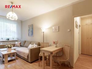 Prodej bytu 2+kk, Praha - Háje, Plickova, 43 m2