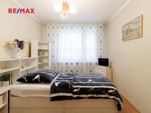 Prodej bytu 2+kk, Praha - Háje, Plickova, 43 m2