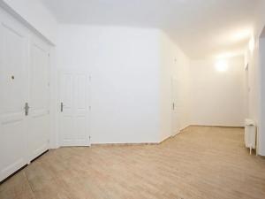 Pronájem bytu 3+1, Praha - Dejvice, Dejvická, 103 m2