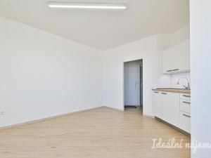 Pronájem bytu 2+kk, Brno, Langrova, 40 m2