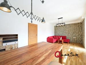 Prodej bytu 3+1, Úvaly, Nerudova, 75 m2