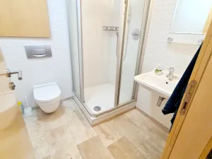 Pronájem bytu 1+kk, Praha - Vysočany, Paříkova, 30 m2