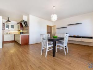 Prodej bytu 2+kk, Praha - Háje, Jurkovičova, 60 m2