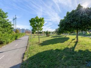 Prodej bytu 2+kk, Praha - Háje, Jurkovičova, 60 m2