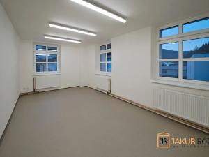 Pronájem kanceláře, Vrchlabí, Horská, 206 m2