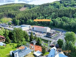 Pronájem kanceláře, Vrchlabí, Horská, 206 m2