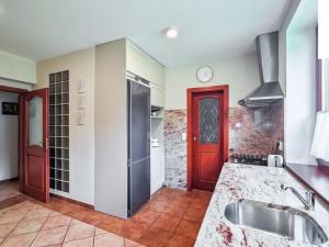 Prodej rodinného domu, Lhota pod Libčany, 200 m2