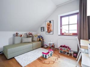 Prodej rodinného domu, Lhota pod Libčany, 200 m2