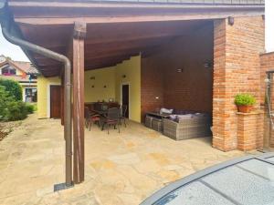 Prodej rodinného domu, Lhota pod Libčany, 200 m2