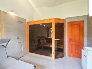 Prodej rodinného domu, Lhota pod Libčany, 200 m2