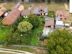 Prodej rodinného domu, Lhota pod Libčany, 200 m2