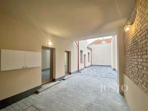 Pronájem bytu 2+kk, Třeboň, Sokolská, 48 m2