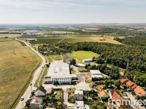 Pronájem výrobních prostor, Suchohrdly, Napoleonova, 4030 m2