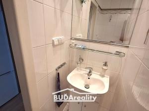 Prodej bytu 2+1, Zlín, Nad Stráněmi, 52 m2
