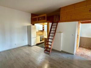 Pronájem bytu 1+kk, Trutnov, Horská, 33 m2
