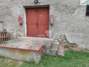 Pronájem výrobních prostor, Nové Dvory, Masarykovo nám., 300 m2